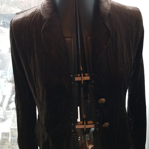 Jacket - Picture 2 of 4